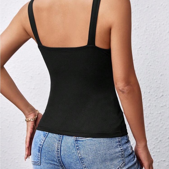 Ribbed Knit Tank ❤️ - Picture 4 of 5